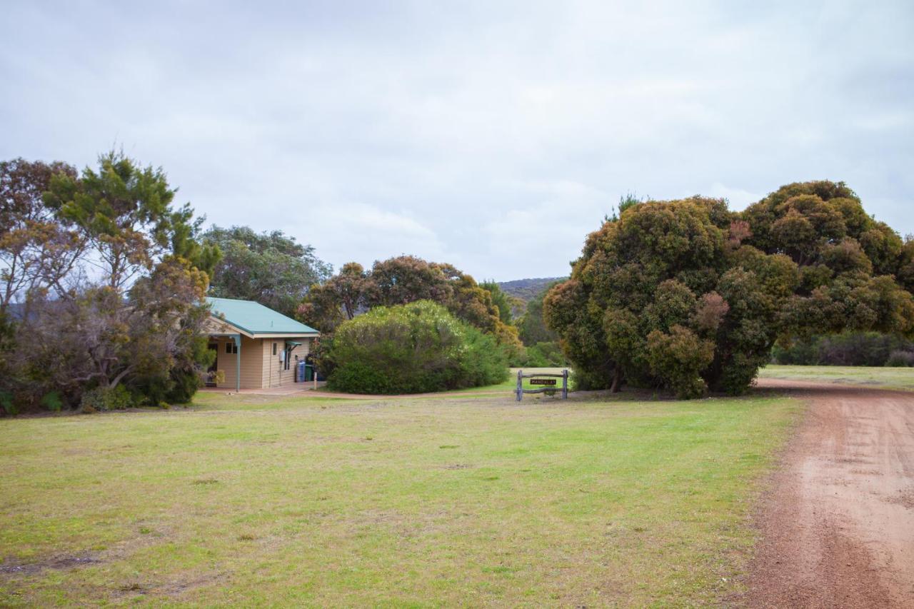 Riverside Retreat Chalets, Walpole Villa Exterior photo